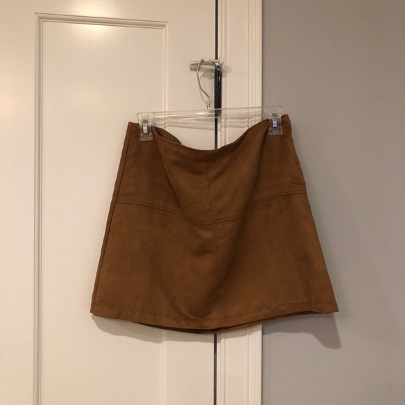 Dresses & Skirts - Skirt! Dresses & Skirts - Skirt!